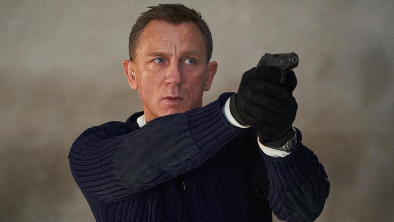 Hebben! De commando-trui die Daniel Craig draagt in Time To Die